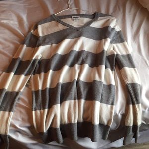 Old navy sweater